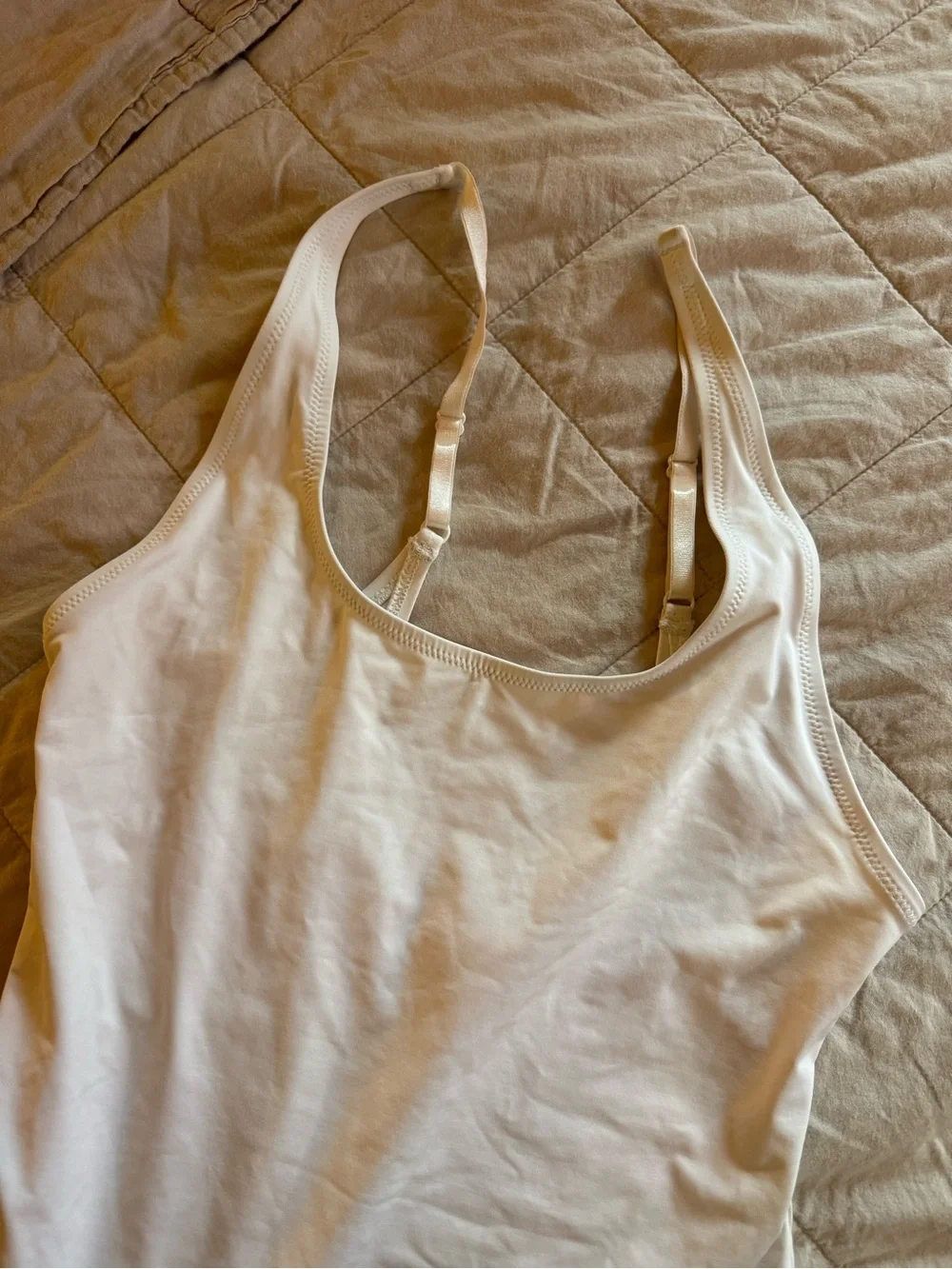 skims white signature swim scoop neck one piece XL